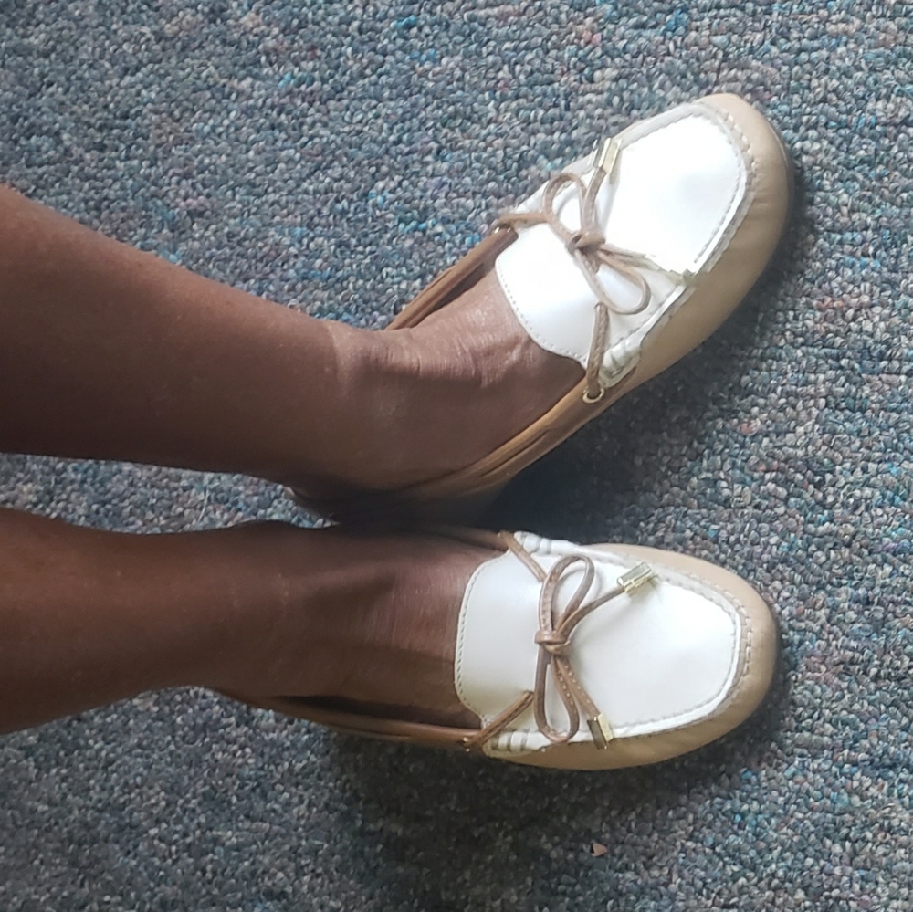Michael Kors Sutton Moccasins - Brand New - sz 6.5 - Picture 2 of 10
